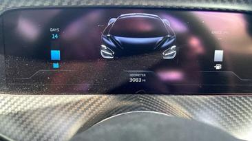 McLaren 750S — photo 37
