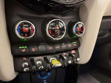 Mini 3 Portes Berline Cooper SE — photo 20