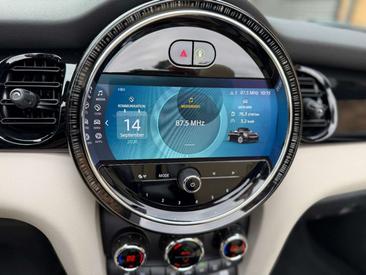 Mini Cabriolet Cabriolet Cooper C — photo 23