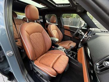 Mini Countryman Cooper SE ALL4 — photo 6