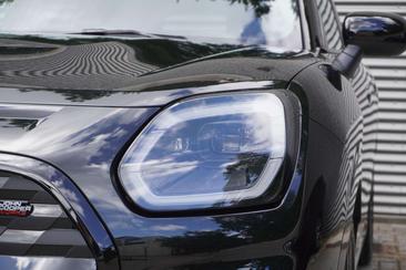 Mini Countryman Cooper E — photo 14