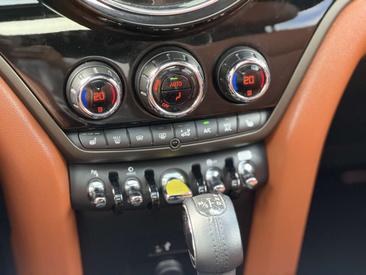 Mini Countryman Cooper SE ALL4 — photo 21