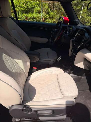 Mini Cabriolet Cabriolet John Cooper Works — photo 14