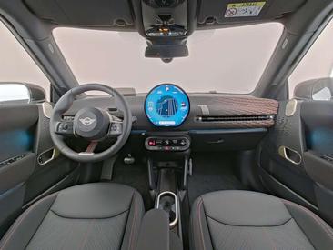 Mini Cooper Electric Berline Cooper SE — photo 4