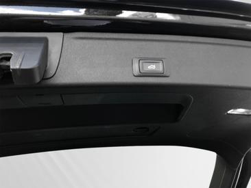 Audi A4 Avant 35 TDI — photo 14