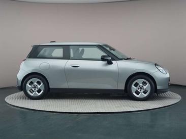 Mini Cooper Electric Berline Cooper SE — photo 6
