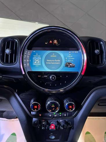 Mini Countryman Berline Cooper — photo 11