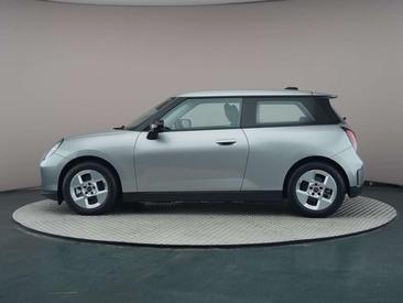 Mini Cooper Electric Berline Cooper SE — photo 7
