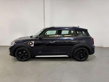 Mini Countryman Cooper SE ALL4 — photo 4