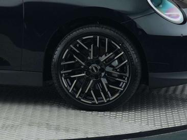 Mini Cooper Electric Berline Cooper SE — photo 16