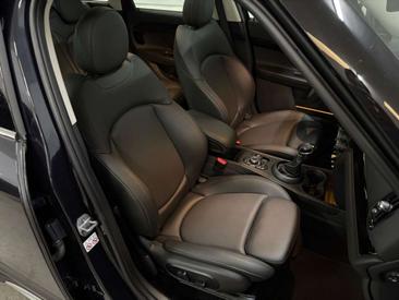 Mini Countryman Cooper SE ALL4 — photo 14