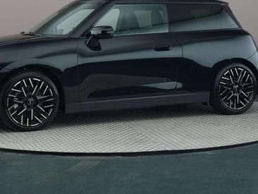 Mini Cooper Electric Berline Cooper SE — photo 22