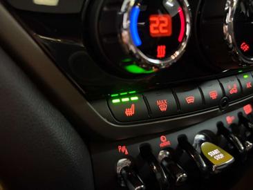 Mini Countryman Cooper SE ALL4 — photo 21
