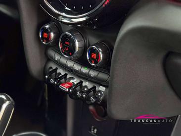 Mini 3 Portes Berline Cooper — photo 24
