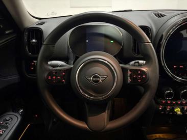 Mini Countryman Cooper SE ALL4 — photo 38