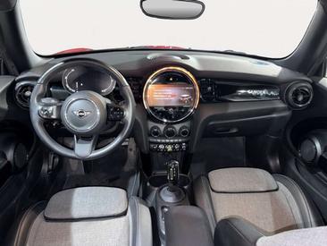 Mini 3 Portes Berline Cooper SE — photo 7
