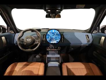 Mini Countryman Cooper SE ALL4 — photo 7