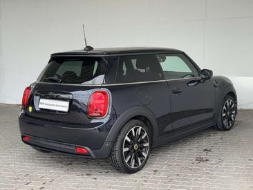 Mini 3 Portes Berline Cooper SE — photo 3
