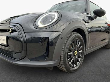 Mini 3 Portes Berline Cooper SE — photo 5