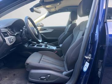 Audi A4 Avant 35 TFSI — photo 11