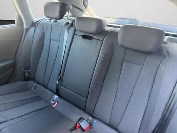Audi A4 Avant 35 TFSI — photo 13