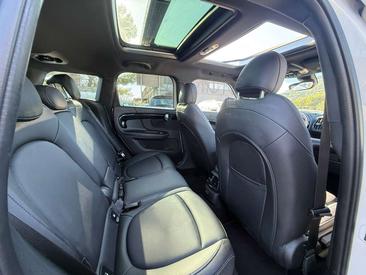 Mini Countryman COOPER D — photo 9