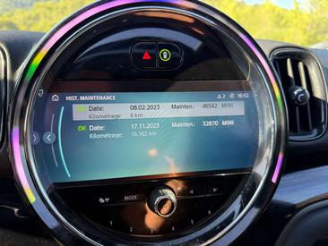 Mini Countryman COOPER D — photo 11