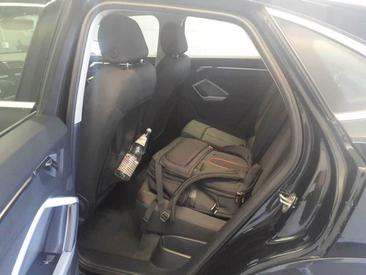 Audi Q3 Sportback TFSI E 45 TFSI E S Tronic — photo 8