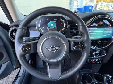 Mini 3 Portes Berline One — photo 13