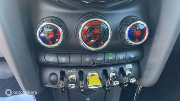 Mini 3 Portes Berline Cooper SE — photo 19
