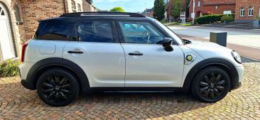 Mini Countryman Cooper SE ALL4 — photo 6