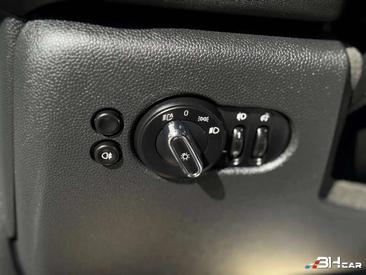 Mini 3 Portes Berline Cooper C — photo 20