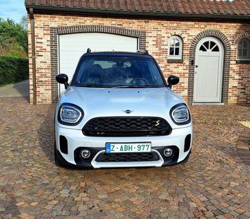 Mini Countryman Cooper SE ALL4 — photo 8