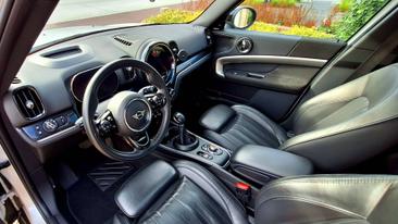 Mini Countryman Cooper SE ALL4 — photo 9