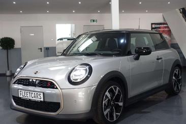 Mini 3 Portes Berline Cooper S — photo 2