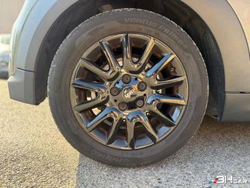 Mini 3 Portes Berline Cooper C — photo 25