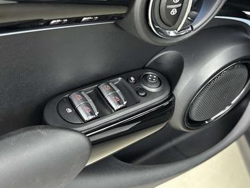 Mini 3 Portes Berline Cooper — photo 12