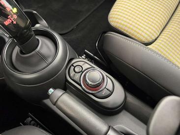 Mini 3 Portes Berline Cooper S — photo 27