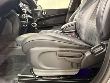 Mini Countryman Cooper SE ALL4 — photo 18