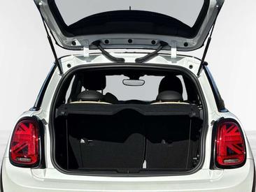 Mini 3 Portes Berline Cooper SE — photo 6