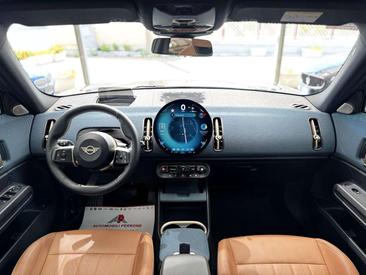 Mini Countryman COOPER D — photo 4