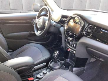 Mini 3 Portes Berline Cooper — photo 9
