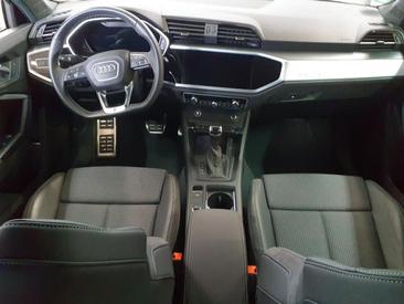 Audi Q3 TFSI E 45 E — photo 4