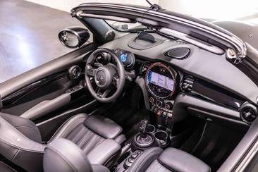 Mini Cabriolet Cabriolet Cooper C — photo 11