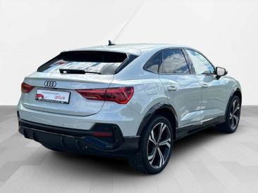 Audi Q3 Sportback TFSI E 45 TFSI E S Tronic — photo 14