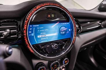 Mini Cabriolet Cabriolet Cooper C — photo 22