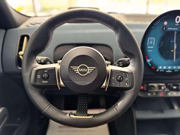 Mini Countryman COOPER D — photo 34