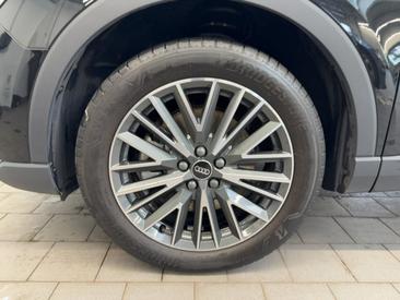 Audi Q3 TFSI E 45 E — photo 18
