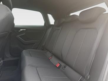 Audi A3 Sportback 35 TDI — photo 9