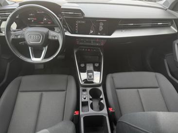 Audi A3 Sportback 35 TDI — photo 10